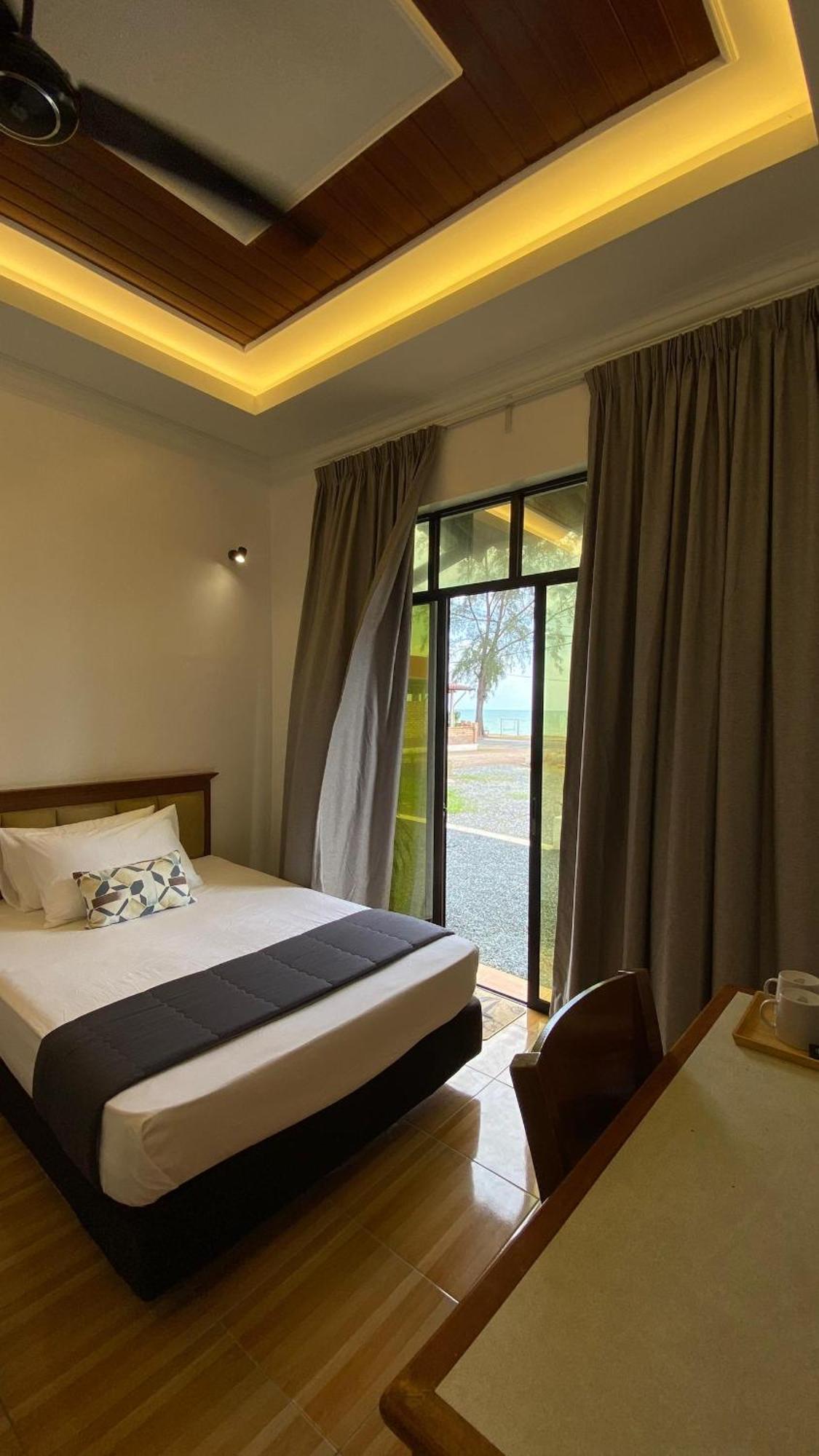 Eleven25 Roomstay Dungun Exterior photo