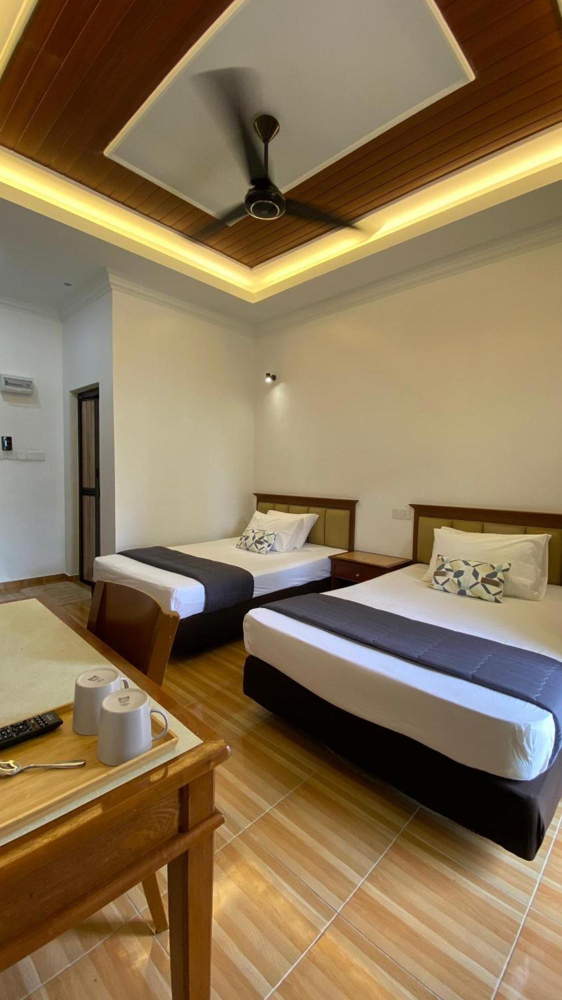 Eleven25 Roomstay Dungun Exterior photo