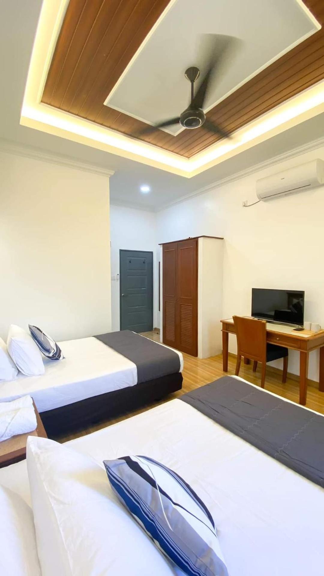 Eleven25 Roomstay Dungun Exterior photo