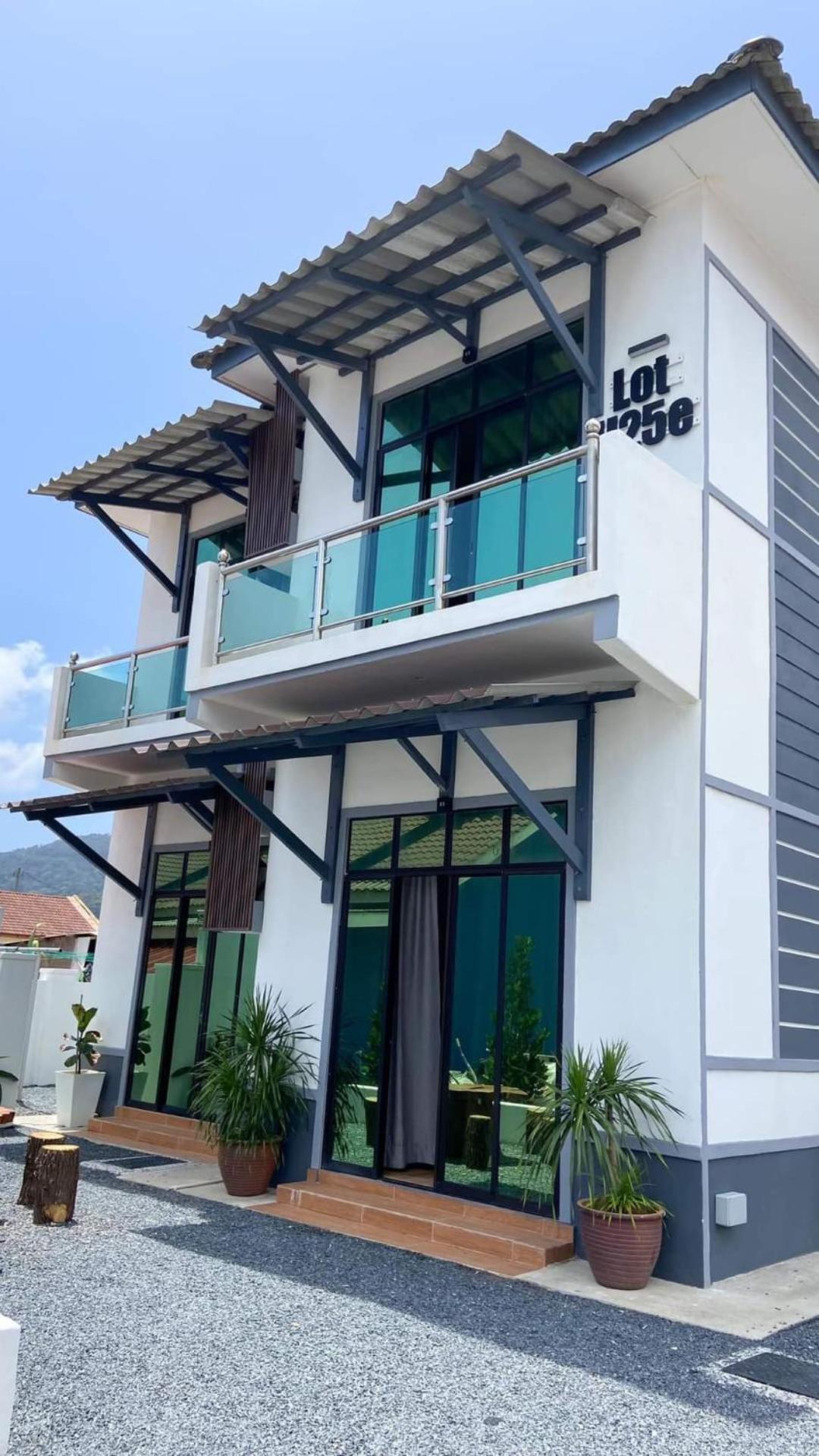 Eleven25 Roomstay Dungun Exterior photo