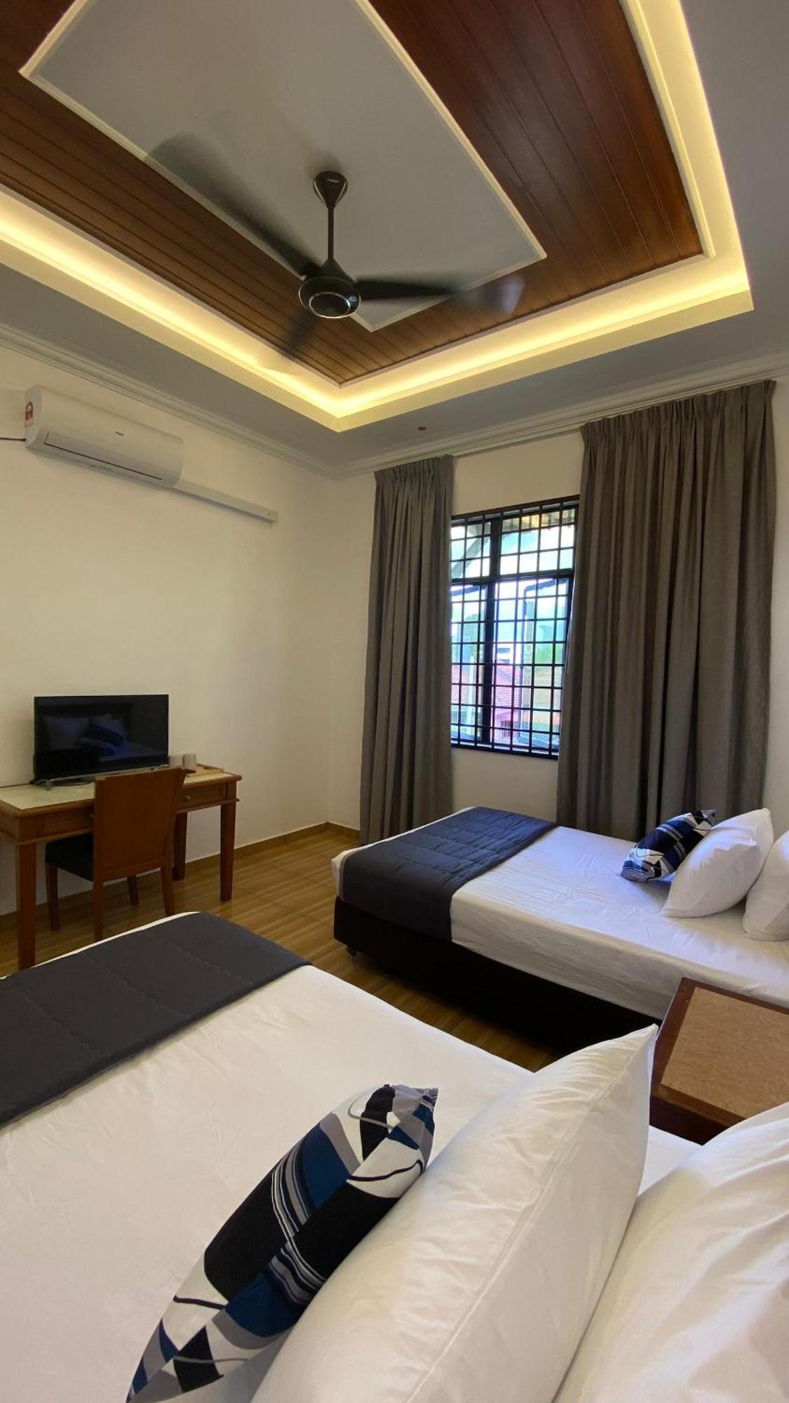 Eleven25 Roomstay Dungun Exterior photo