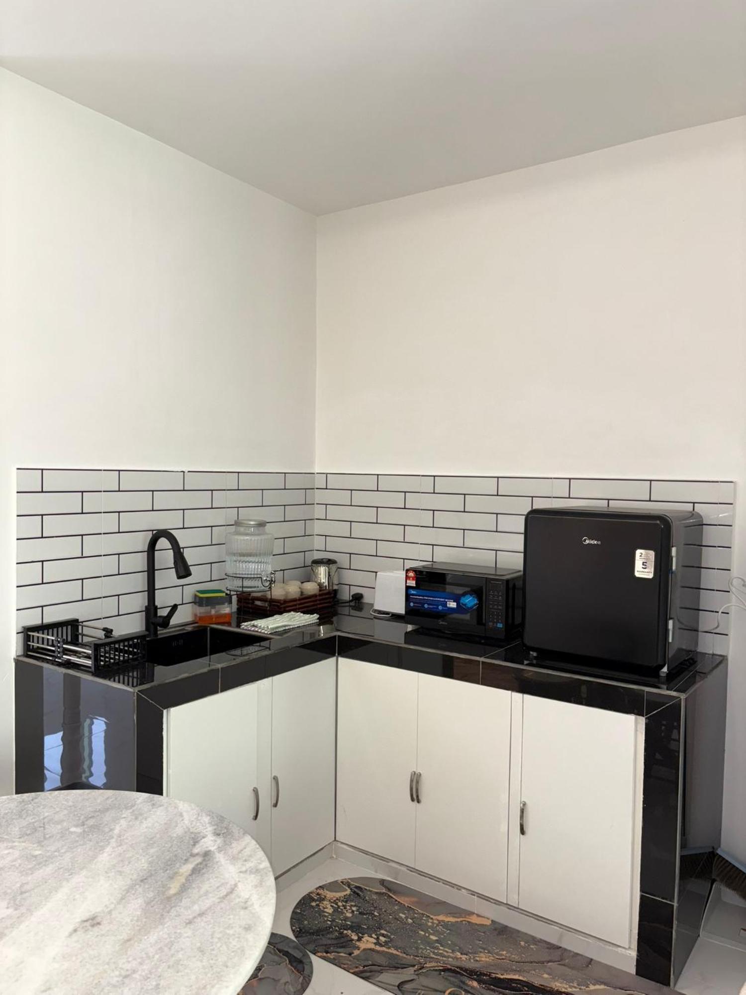 Eleven25 Roomstay Dungun Exterior photo