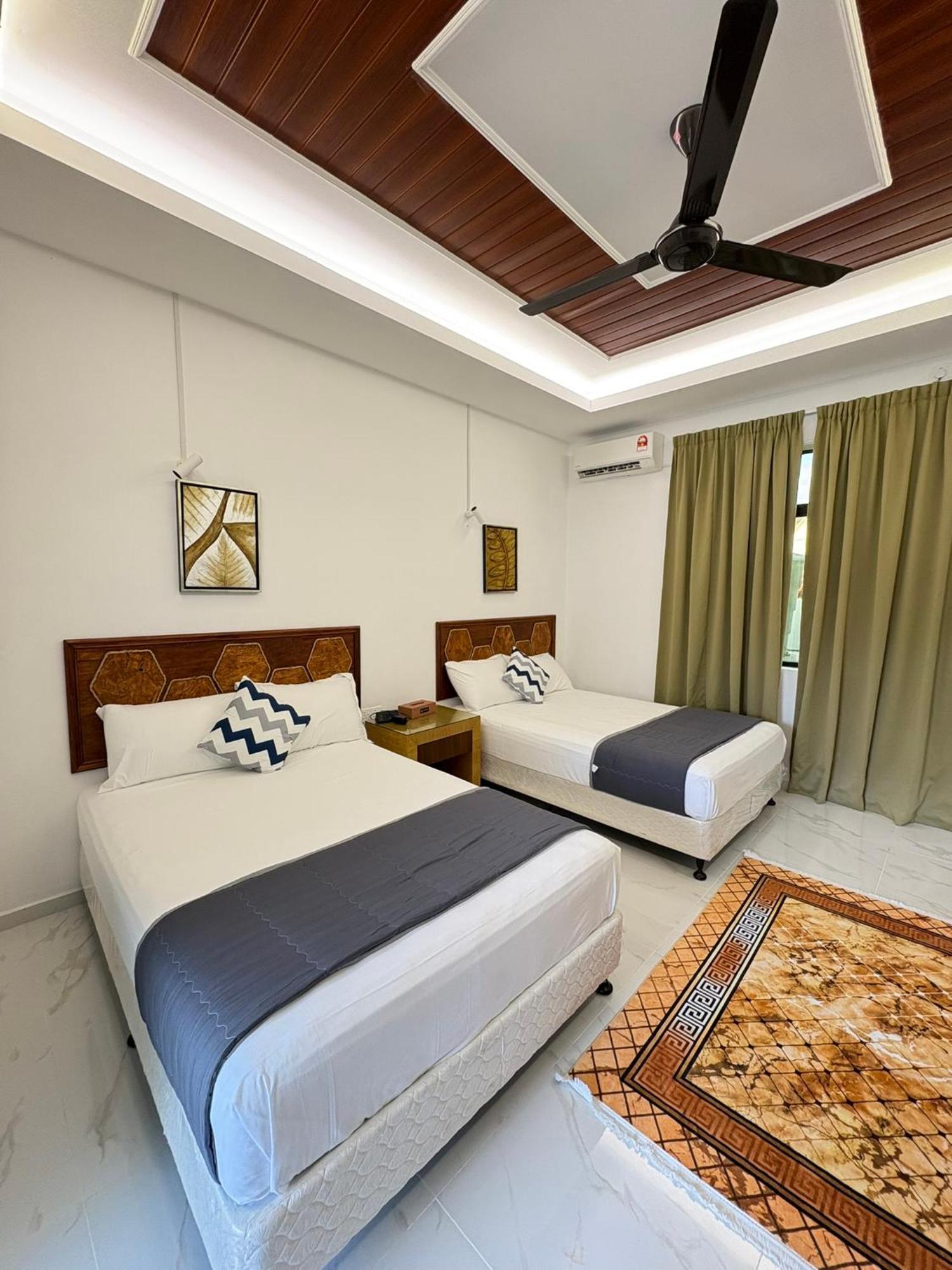 Eleven25 Roomstay Dungun Exterior photo